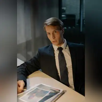 白德新